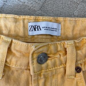 Zara mid-waist jean shorts